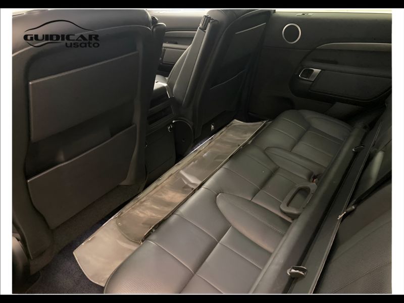 GuidiCar - LAND ROVER Discovery 2017 Discovery 2.0 sd4 HSE 240cv 5p.ti auto Usato